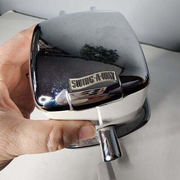 Swing Away Manual Vacuum Table Hand Crank Ice Crusher Grinder White Vintage - Picture 2 of 6